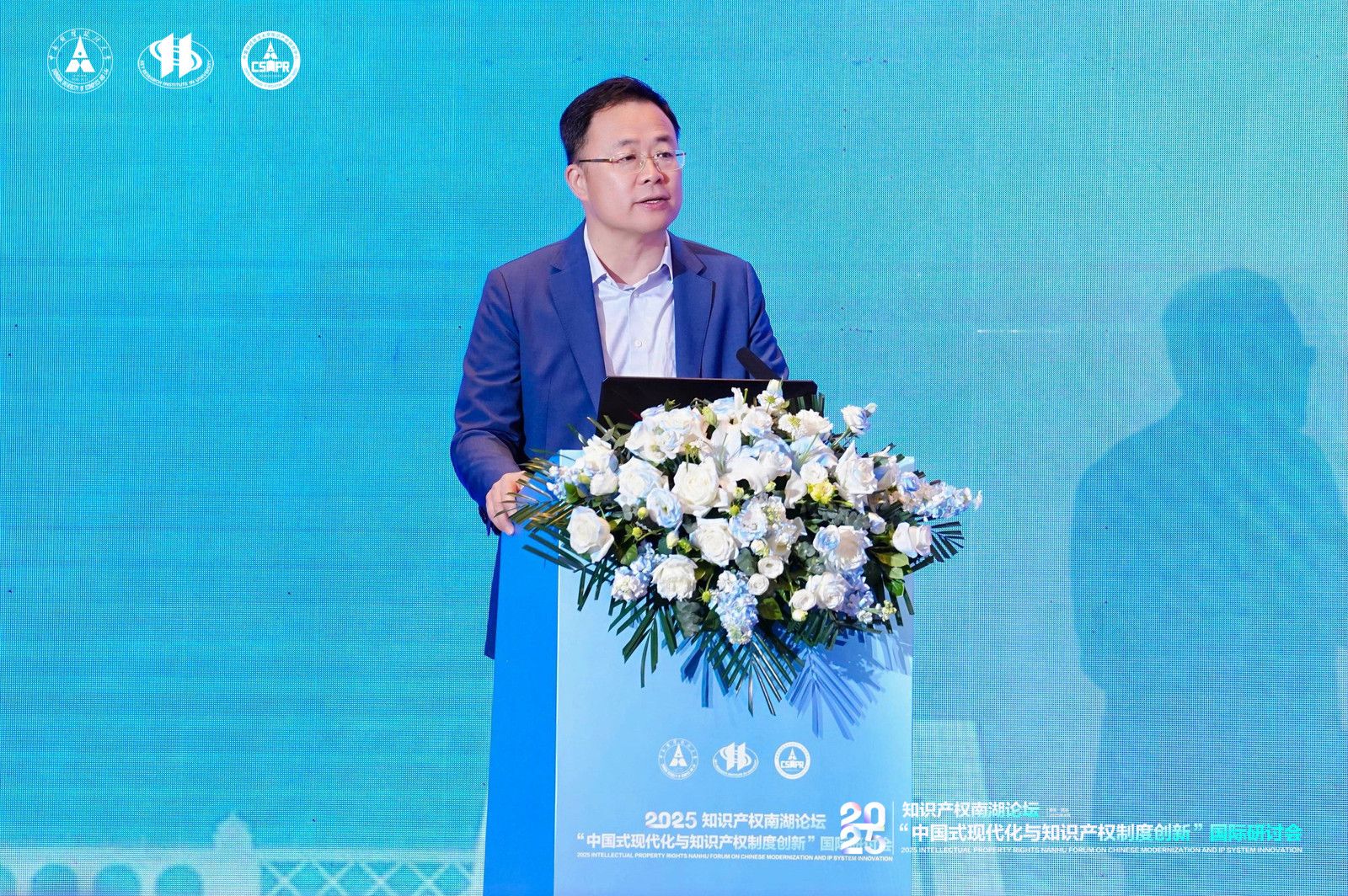 吴骏.jpg